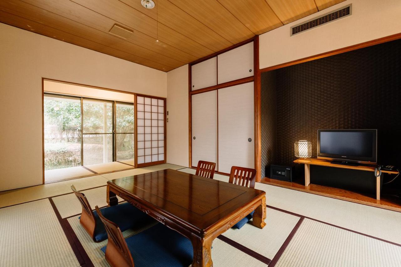 Hisaeya Ryokan Fujioka Exterior photo